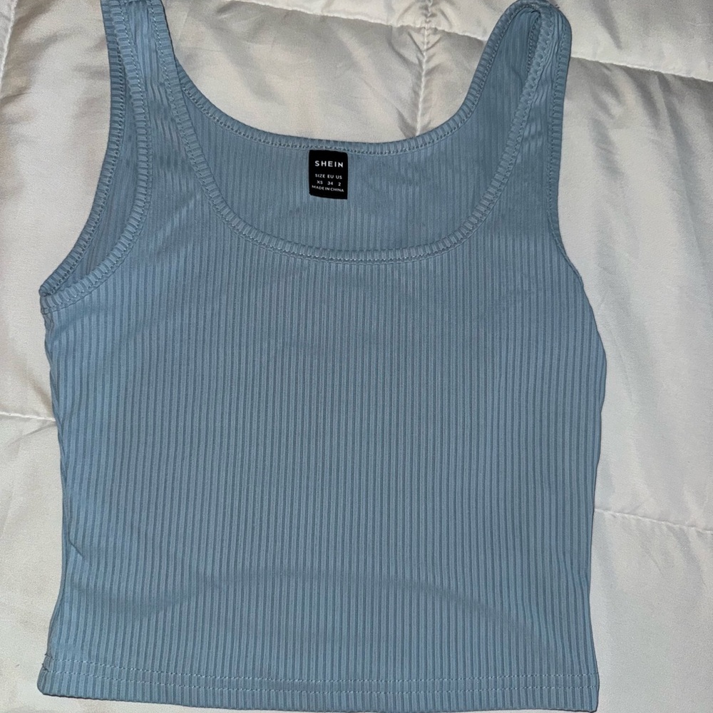 SHEIN Blue Ribbed Crop Tank Top